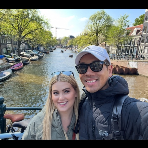 Meet your Posher, Ally - Picture 2 of 14